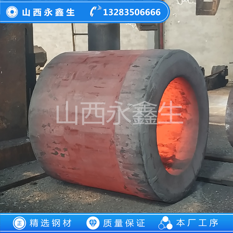 大型剪切轉(zhuǎn)彎?rùn)C(jī)油缸