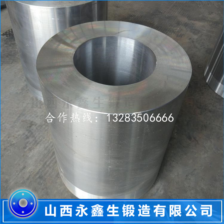 對(duì)輥破碎機(jī)輥皮鍛件